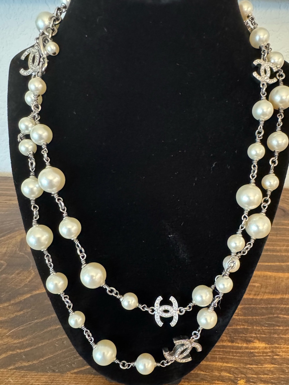 Authentic Chanel Silver-Tone Chain Necklace with Faux Pearls and crystal cc’s
